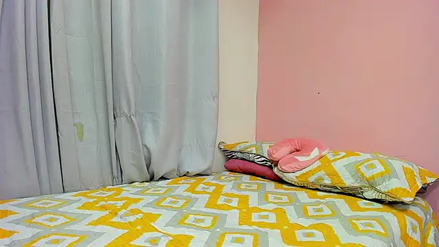 ArinaC18's cam snapshot