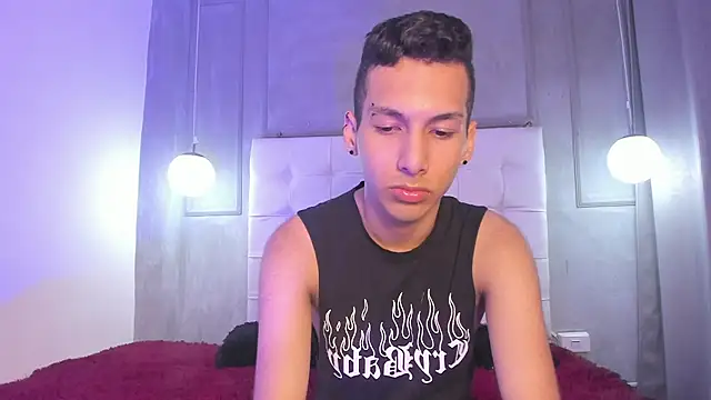 im_eiden_'s cam snapshot