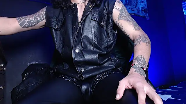 Dicaprioo_'s cam snapshot