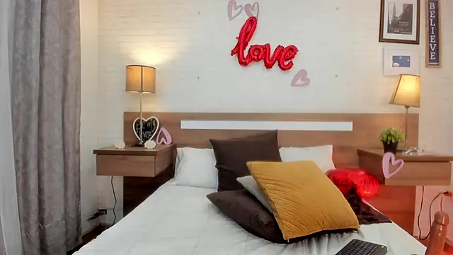 JenniferAuriston live sex cam