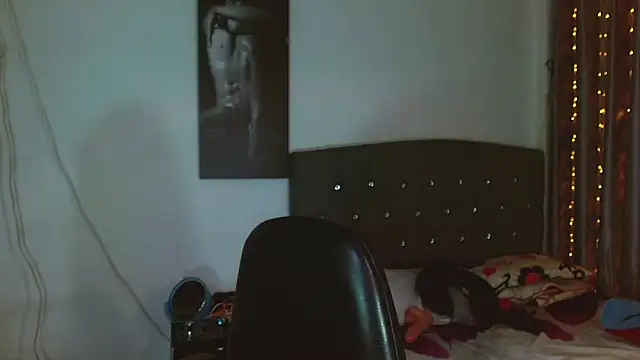 Kenisha_Sweet live sex cam