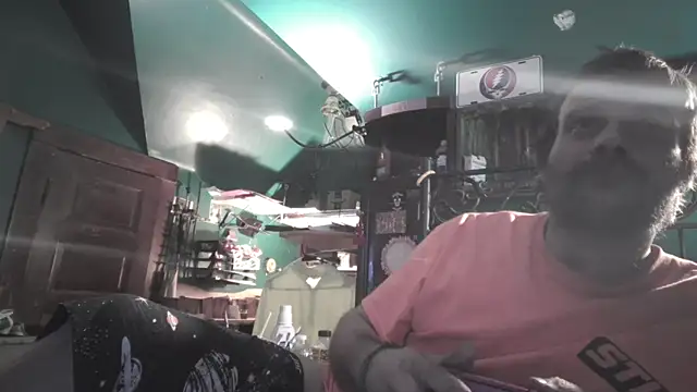 charactrzero's cam snapshot