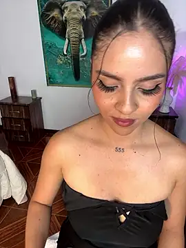 alisaa_jhons1's cam snapshot