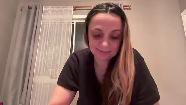 ShyFlameLive's cam snapshot