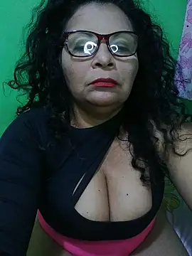 Amarantha25's cam snapshot