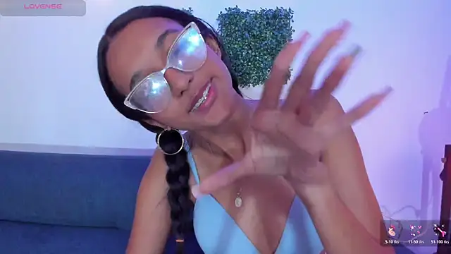 luna_valen's cam snapshot