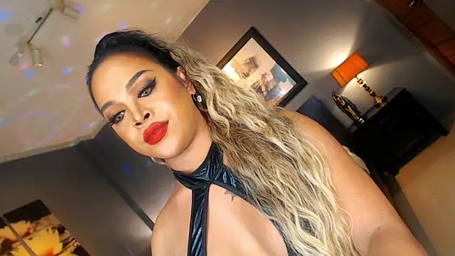 MarryQueen22 live sex cam