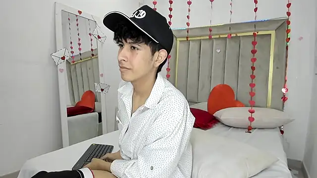 julian_xx live sex cam