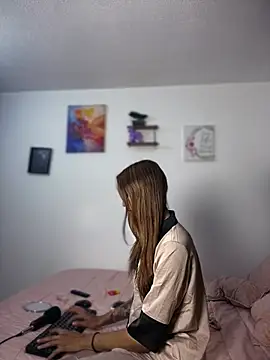 Nikol_Rang__ live sex cam