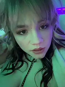 Cutiepiespanks live sex cam