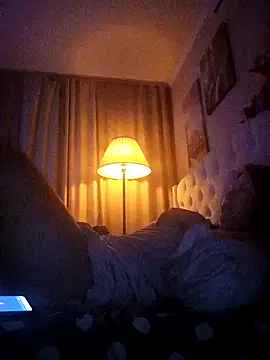 ROXOLANAA_SEXY live sex cam