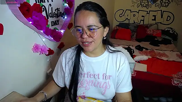 Miss__kendra_ live sex cam