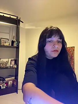 Abril_Thompson221's cam snapshot