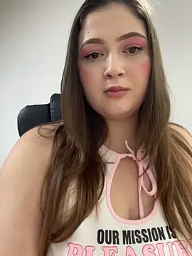 Kamilla_Loop live sex cam