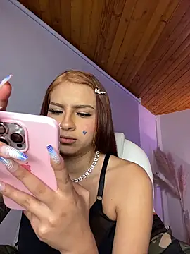 Hilary_pinkk live sex cam