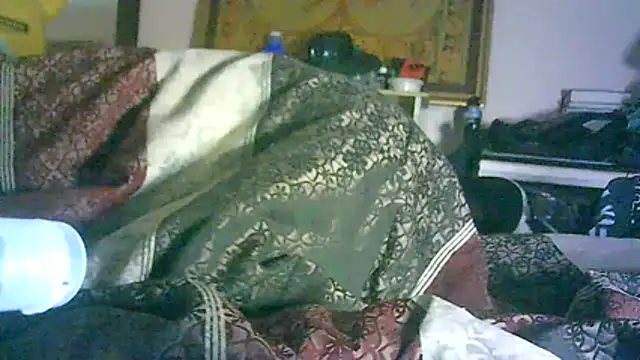 ON3YOULLN3VER_FIR3's cam snapshot