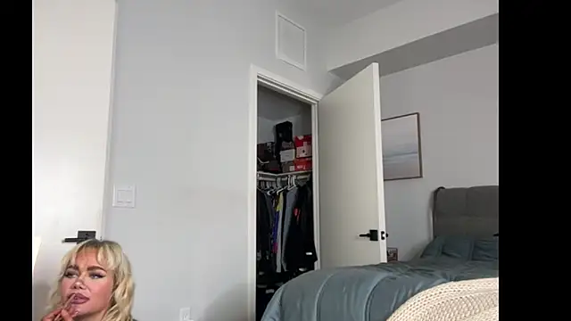 ElenaErickson's cam snapshot