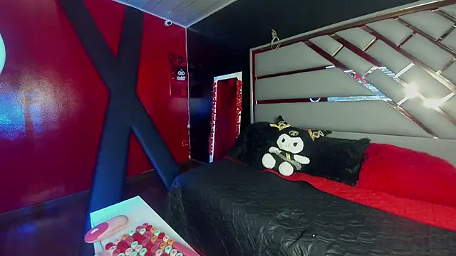 Mia_Miller001's cam snapshot