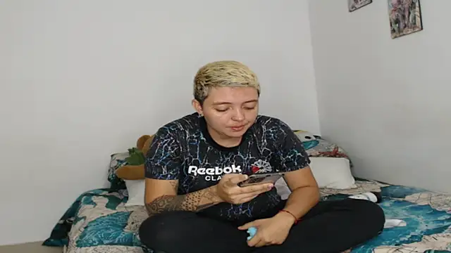 kathy_luisa live sex cam