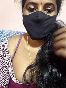 siri_tamiltelugu's cam snapshot