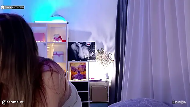 Karamelsw_'s cam snapshot