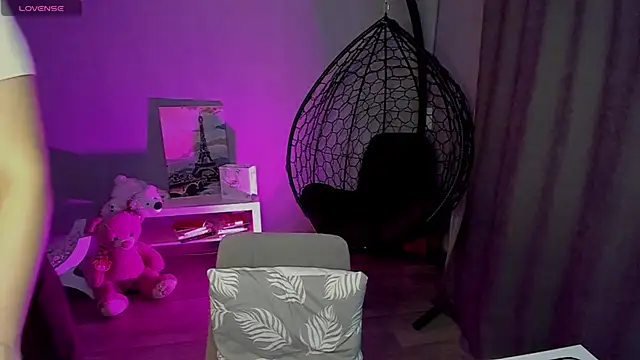 lily_williamss's cam snapshot