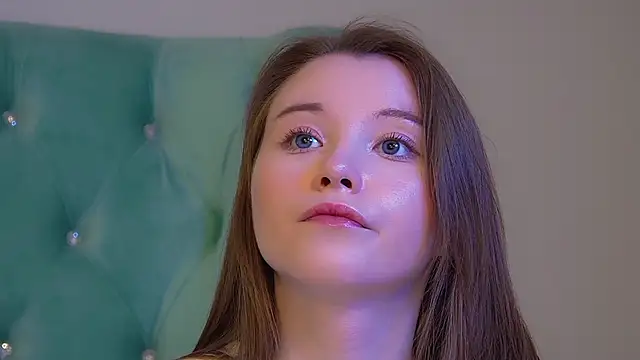 KeiraAsti's cam snapshot