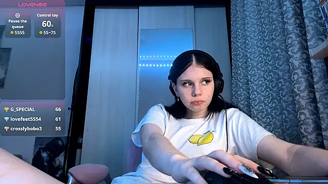 AnGallo's cam snapshot