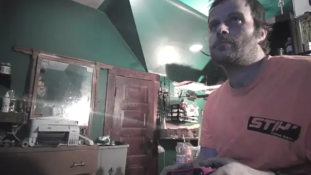 charactrzero's cam snapshot