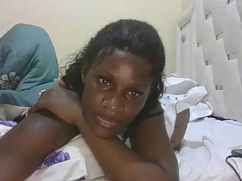 Nasty-Linda's cam snapshot