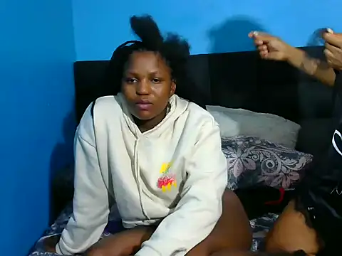 BlondieBitch's cam snapshot