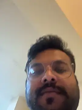 HonedGrub live sex cam