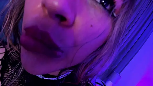 delilah_fix's cam snapshot