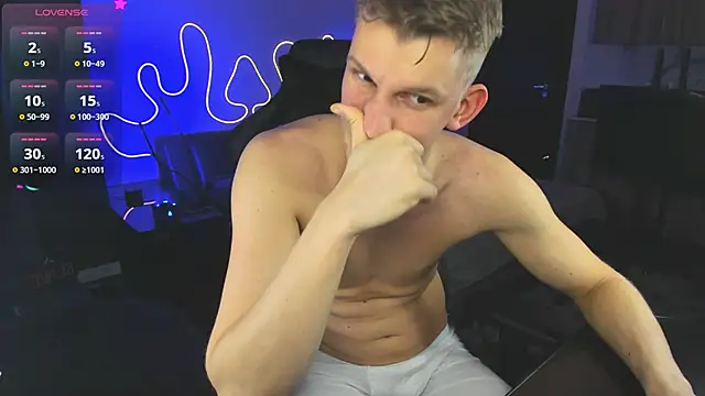 Brad_Maloney live sex cam