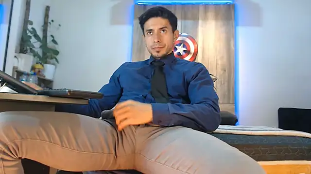 Andrew_4_ live sex cam