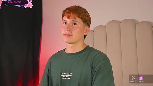 Eragonbooy live sex cam