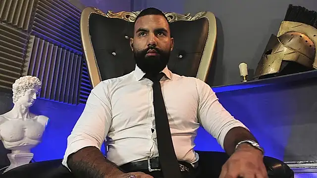 BeardAndrew live sex cam