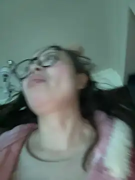 chick-888 live sex cam