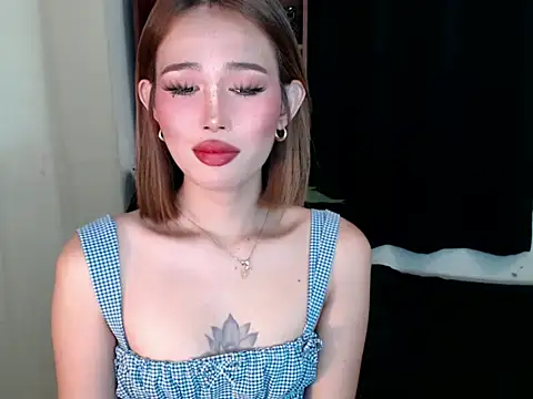 Lara_Salvatore live sex cam