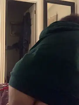 holyeroticss's cam snapshot