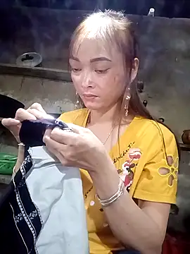 bla-foxx's cam snapshot