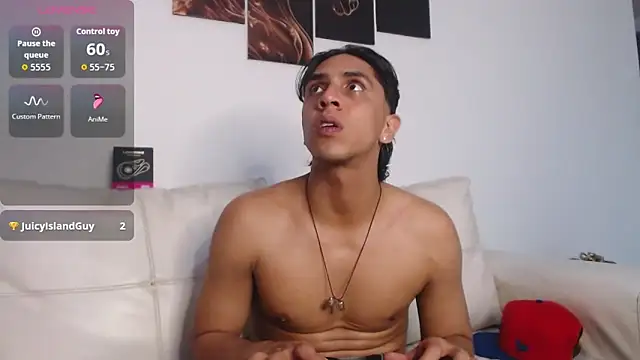 Monkey_uchiha777's cam snapshot