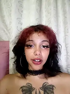 U-Upaaita's cam snapshot