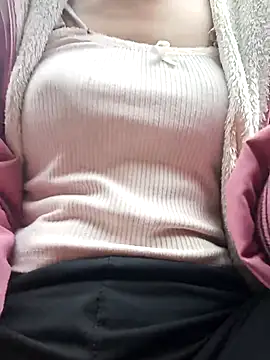 Andrea-688's cam snapshot