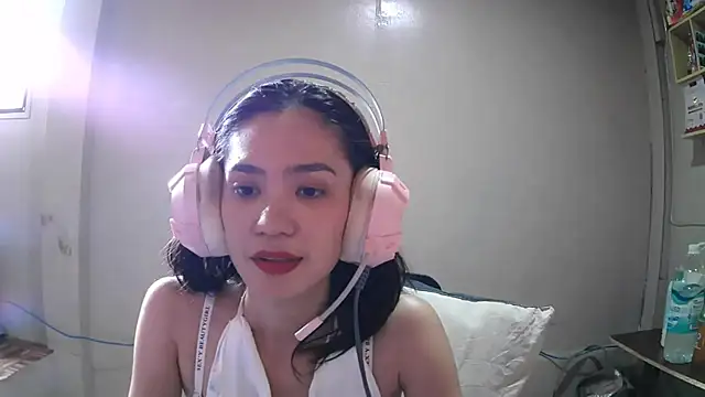 GenevaNicarry's cam snapshot