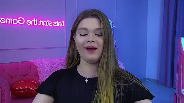 CrystalLyons live sex cam