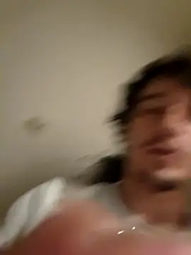 hugecock4u1990's cam snapshot