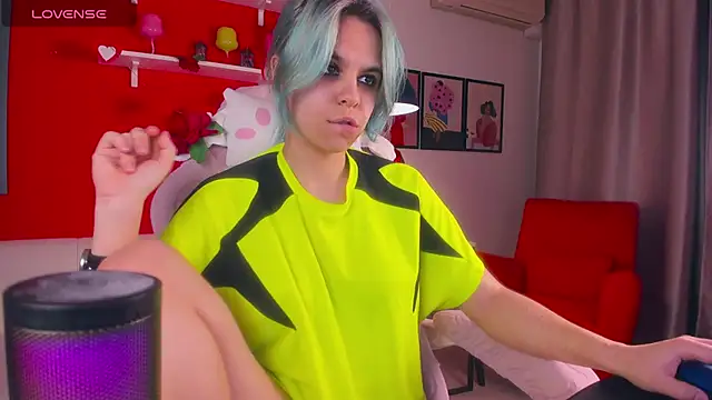 LiraBelle live sex cam