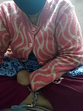 Joyti_07's cam snapshot