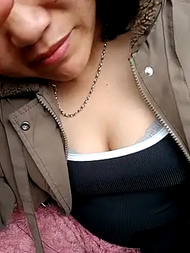 nelina_12345's cam snapshot